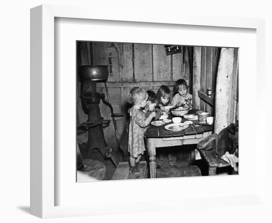 Christmas Poor, 1936-Russell Lee-Framed Photographic Print