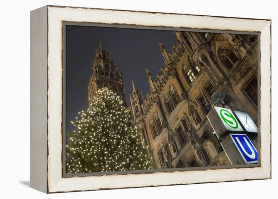 Christmas Tree at Neues Rathaus in Munich-Jon Hicks-Framed Premier Image Canvas