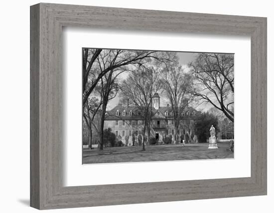 Christopher Wren Building-Philip Gendreau-Framed Photographic Print