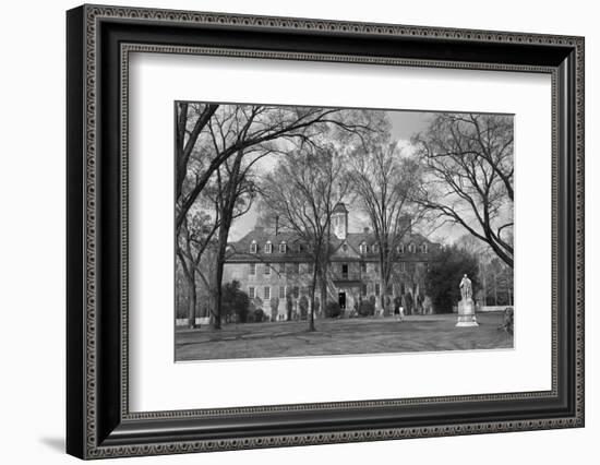 Christopher Wren Building-Philip Gendreau-Framed Photographic Print