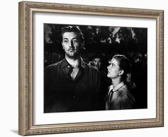 Ciel rouge BLOOD ON THE MOON by Robert Wise with Robert Mitchum and Barbara Bel Geddes, 1948 (b/w p-null-Framed Photo