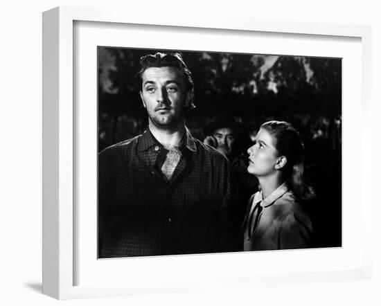 Ciel rouge BLOOD ON THE MOON by Robert Wise with Robert Mitchum and Barbara Bel Geddes, 1948 (b/w p-null-Framed Photo