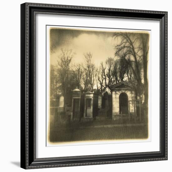 Cimetiere du Pere-Lachaise, Paris-Kevin Cruff-Framed Photographic Print