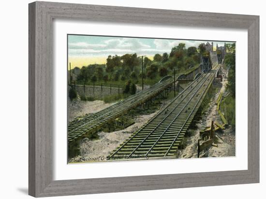 Cincinnati, Ohio - View of the Price Hill Incline Railway-Lantern Press-Framed Art Print