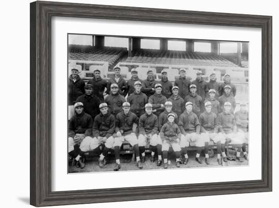 Cincinnati Reds Team, Baseball Photo No.2 - Cincinnati, OH-Lantern Press-Framed Art Print