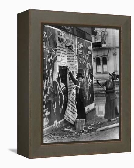 Cincinnati: Suffragettes-null-Framed Premier Image Canvas