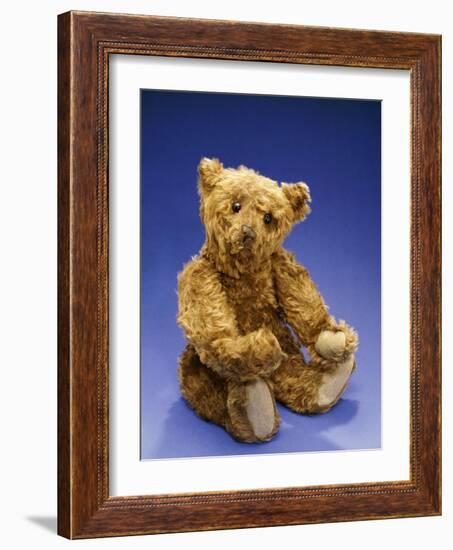 Cinnamon Center Seam Steiff Bear, circa 1903-Steiff-Framed Giclee Print