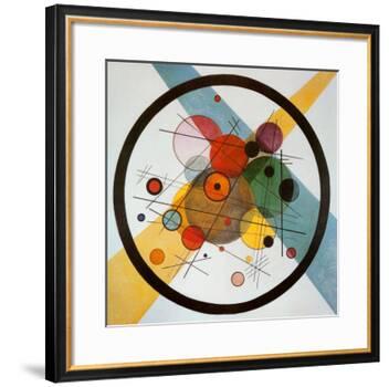 Circle in a Circle-Wassily Kandinsky-Framed Art Print