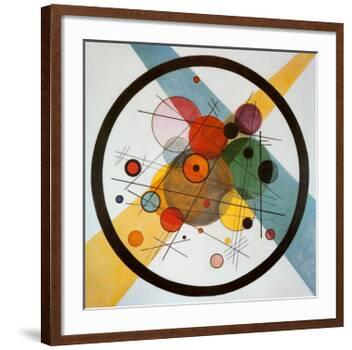 Circle in a Circle-Wassily Kandinsky-Framed Art Print