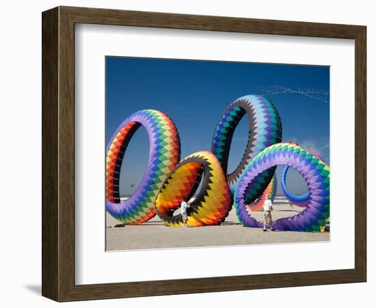 Circoflex Kites, International Kite Festival, Long Beach, Washington, USA-Jamie & Judy Wild-Framed Photographic Print