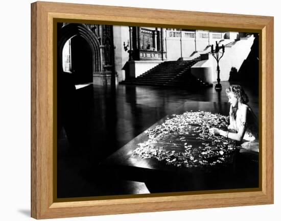 Citizen Kane, Dorothy Comingore, 1941-null-Framed Stretched Canvas