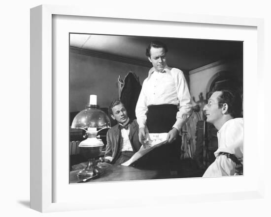 Citizen Kane, Joseph Cotten, Orson Welles, Everett Sloane, 1941-null-Framed Photo