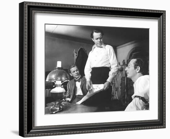 Citizen Kane, Joseph Cotten, Orson Welles, Everett Sloane, 1941-null-Framed Photo