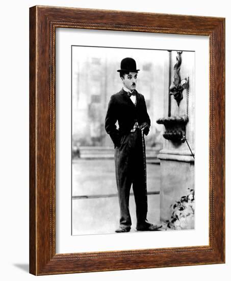 City Lights, Charlie Chaplin, 1931-null-Framed Photo