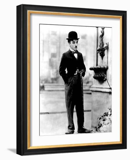 City Lights, Charlie Chaplin, 1931-null-Framed Photo