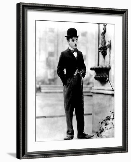 City Lights, Charlie Chaplin, 1931-null-Framed Photo