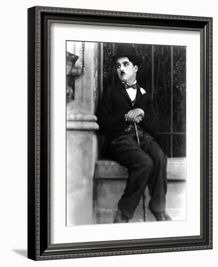 City Lights, Charlie Chaplin, 1931-null-Framed Photo