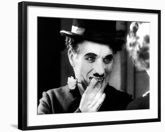 City Lights, Charlie Chaplin, Virginia Cherrill, 1931-null-Framed Photo