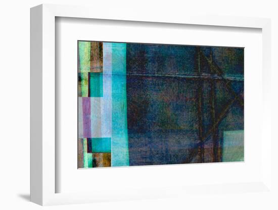 City Living-Doug Chinnery-Framed Photographic Print