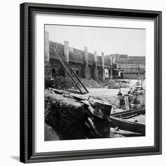 Civil War: Fort Sumter-Mathew Brady-Framed Photographic Print