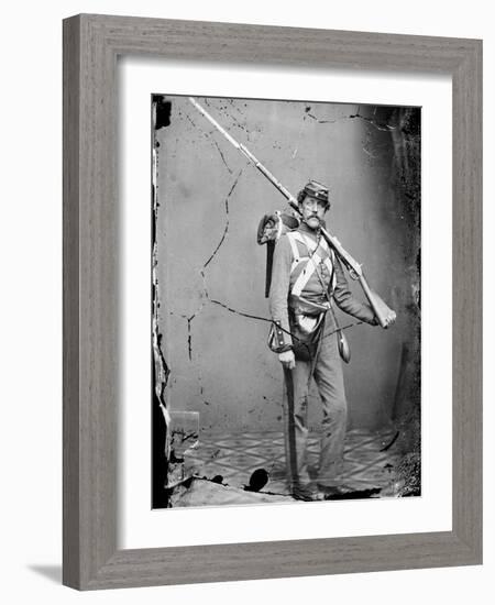 Civil War: Union Soldier-null-Framed Photographic Print