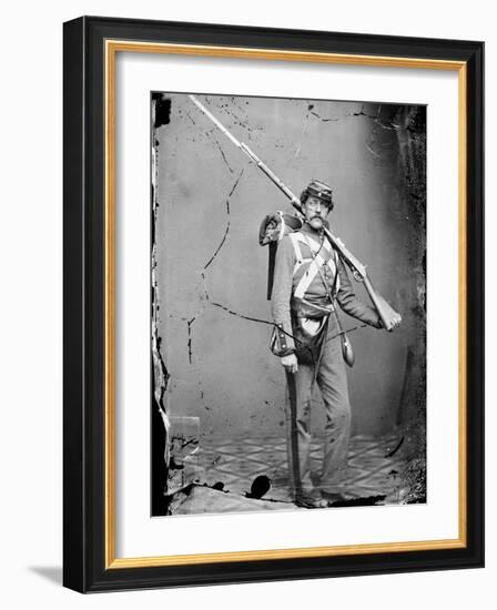 Civil War: Union Soldier-null-Framed Photographic Print