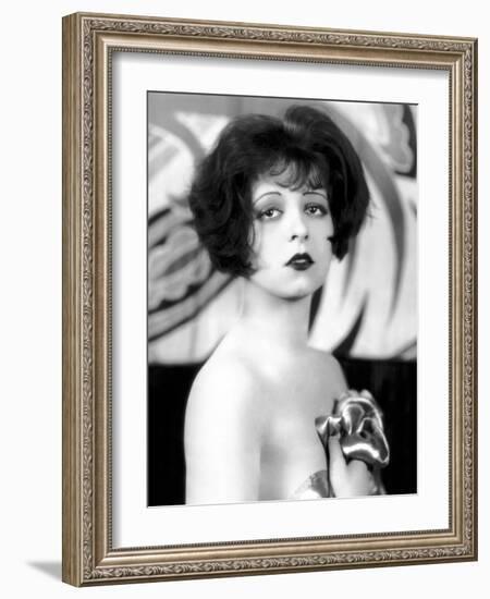 Clara Bow, 1926-null-Framed Photographic Print