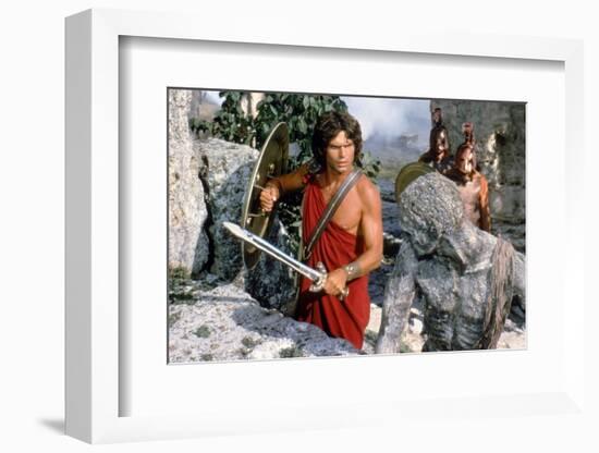 CLASH OF THE TITANS, 1981 directed by DESMOND DAVIS Harry Hamlin (photo)-null-Framed Photo