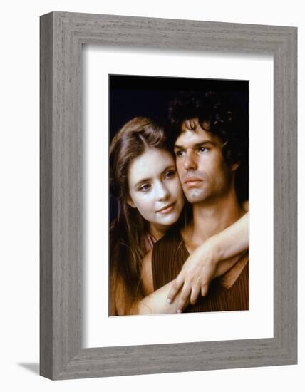 CLASH OF THE TITANS, 1981 directed by DESMOND DAVIS Judi Bowker (Andromeda) and Harry Hamlin (Perse-null-Framed Photo