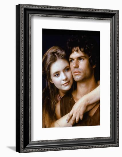 CLASH OF THE TITANS, 1981 directed by DESMOND DAVIS Judi Bowker (Andromeda) and Harry Hamlin (Perse-null-Framed Photo