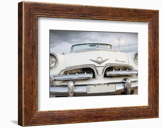 Classic Cuba-Laura Denardo-Framed Photographic Print