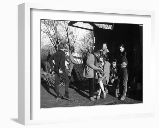 Claude Chabrol, Bernadette Lafont, Gerard Blain and Jean-Claude Brialy, 1957-null-Framed Photo