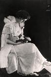 Doris Keane, American Actress, Early 20th Century-Claude Harris-Mounted Photographic Print