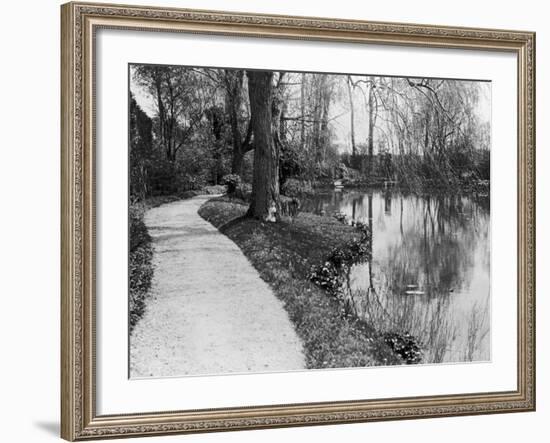 Claude Monet's (1840-1926) Garden at Giverny, 1914-French Photographer-Framed Photographic Print