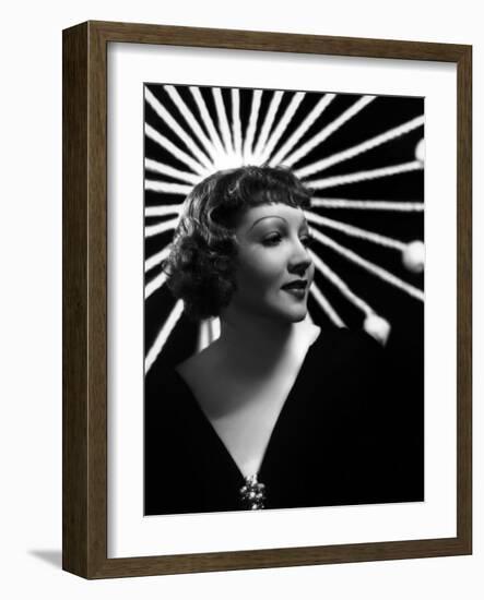 Claudette Colbert en, 1934 (b/w photo)-null-Framed Photo