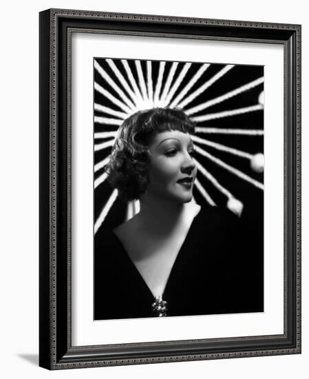 Claudette Colbert en, 1934 (b/w photo)-null-Framed Photo