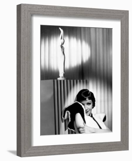 Claudette Colbert-null-Framed Photographic Print