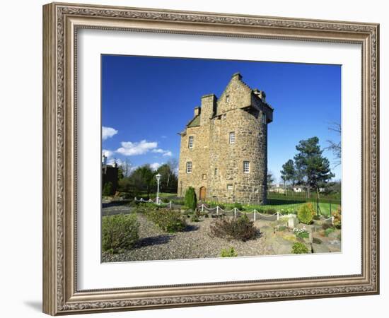 Claypotts Castle, Broughty Ferry, Near Dundee, Highlands, Scotland, United Kingdom, Europe-Kathy Collins-Framed Photographic Print