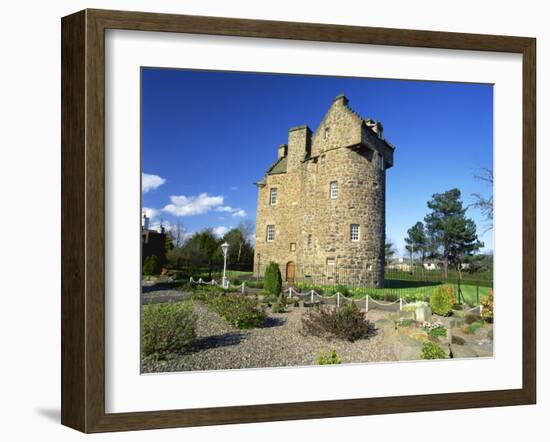 Claypotts Castle, Broughty Ferry, Near Dundee, Highlands, Scotland, United Kingdom, Europe-Kathy Collins-Framed Photographic Print