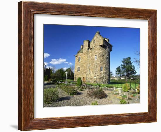 Claypotts Castle, Broughty Ferry, Near Dundee, Highlands, Scotland, United Kingdom, Europe-Kathy Collins-Framed Photographic Print