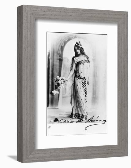 Cleo De Merode, C.1890s-null-Framed Photographic Print