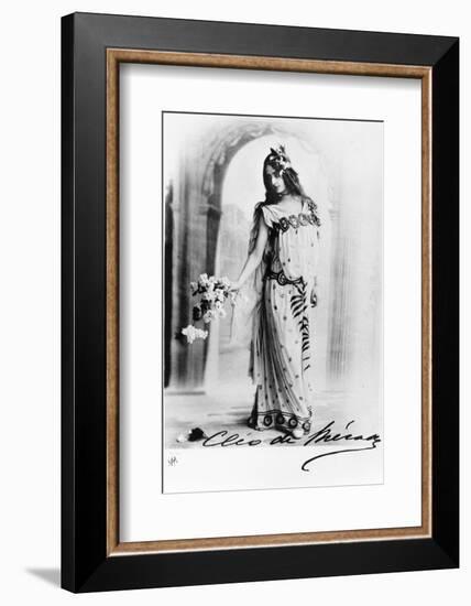 Cleo De Merode, C.1890s-null-Framed Photographic Print