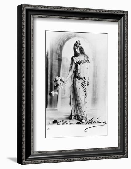 Cleo De Merode, C.1890s-null-Framed Photographic Print