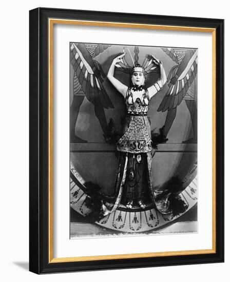 Cleopatra, 1917-null-Framed Photographic Print