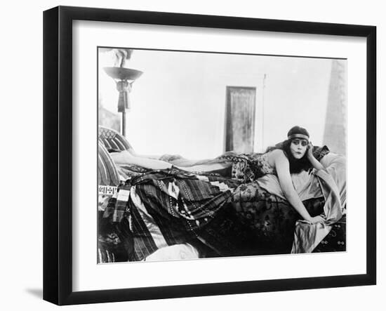 Cleopatra, 1917-null-Framed Photographic Print