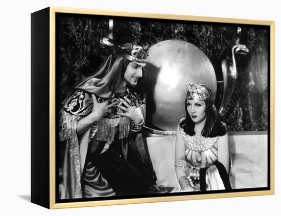 CLEOPATRA, 1934 directed by CECIL BeMILLE Claudette Colbert (b/w photo)-null-Framed Stretched Canvas