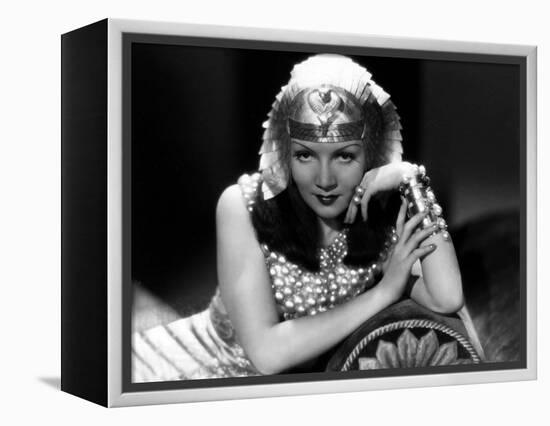 CLEOPATRA, 1934 directed by CECIL BeMILLE Claudette Colbert (b/w photo)-null-Framed Stretched Canvas