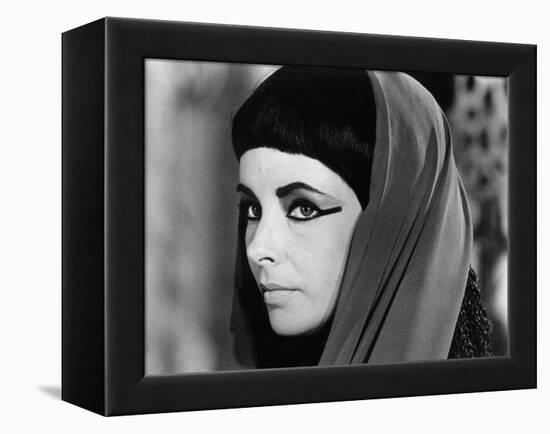 CLEOPATRA, 1963 directed by JOSEPH L. MANKIEWICZ Elizabeth Taylor (b/w photo)-null-Framed Stretched Canvas