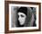 CLEOPATRA, 1963 directed by JOSEPH L. MANKIEWICZ Elizabeth Taylor (b/w photo)-null-Framed Photo