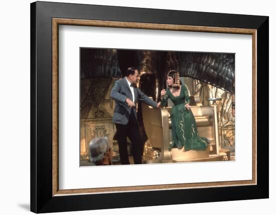 CLEOPATRA, 1963 directed by JOSEPH L. MANKIEWICZ On the set, Joseph L. Mankiewicz and Elizabeth Tay-null-Framed Photo